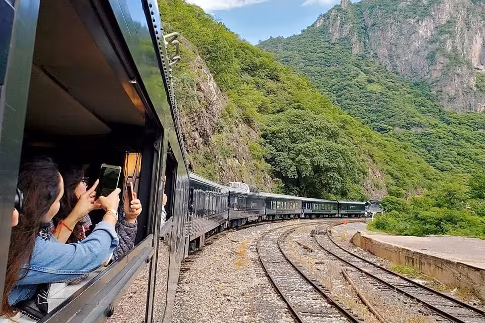 Experiencia a bordo del Chepe Express durante el recorrido